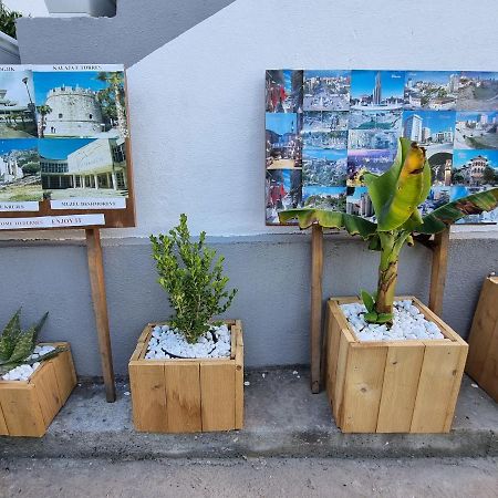Guest House Vila Elezi Durrës 外观 照片