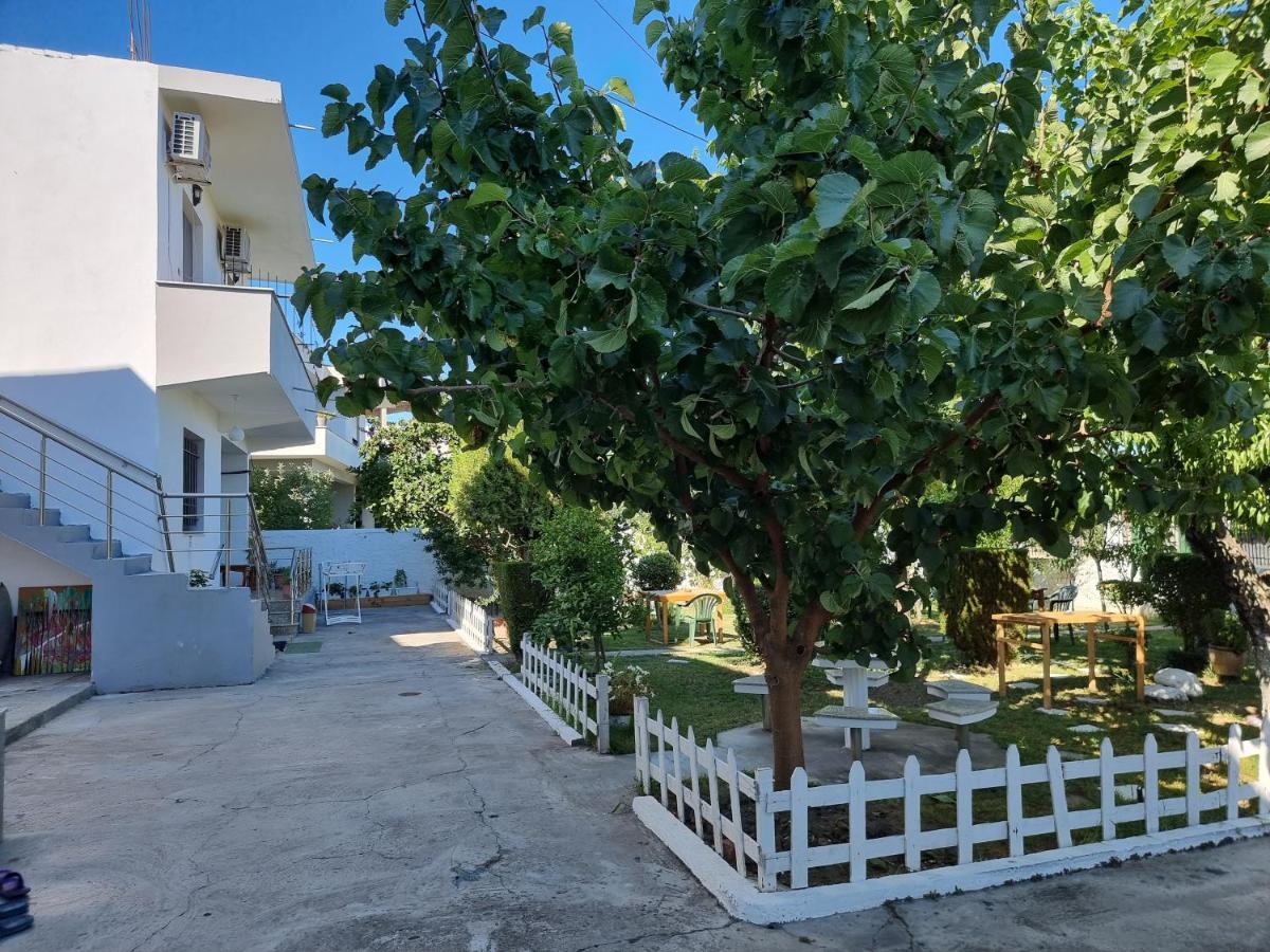 Guest House Vila Elezi Durrës 外观 照片