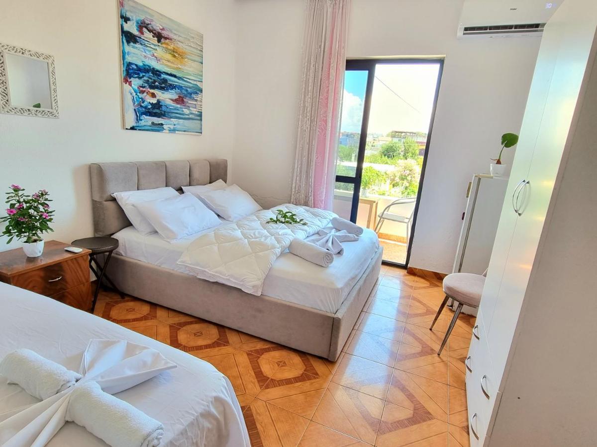 Guest House Vila Elezi Durrës 外观 照片