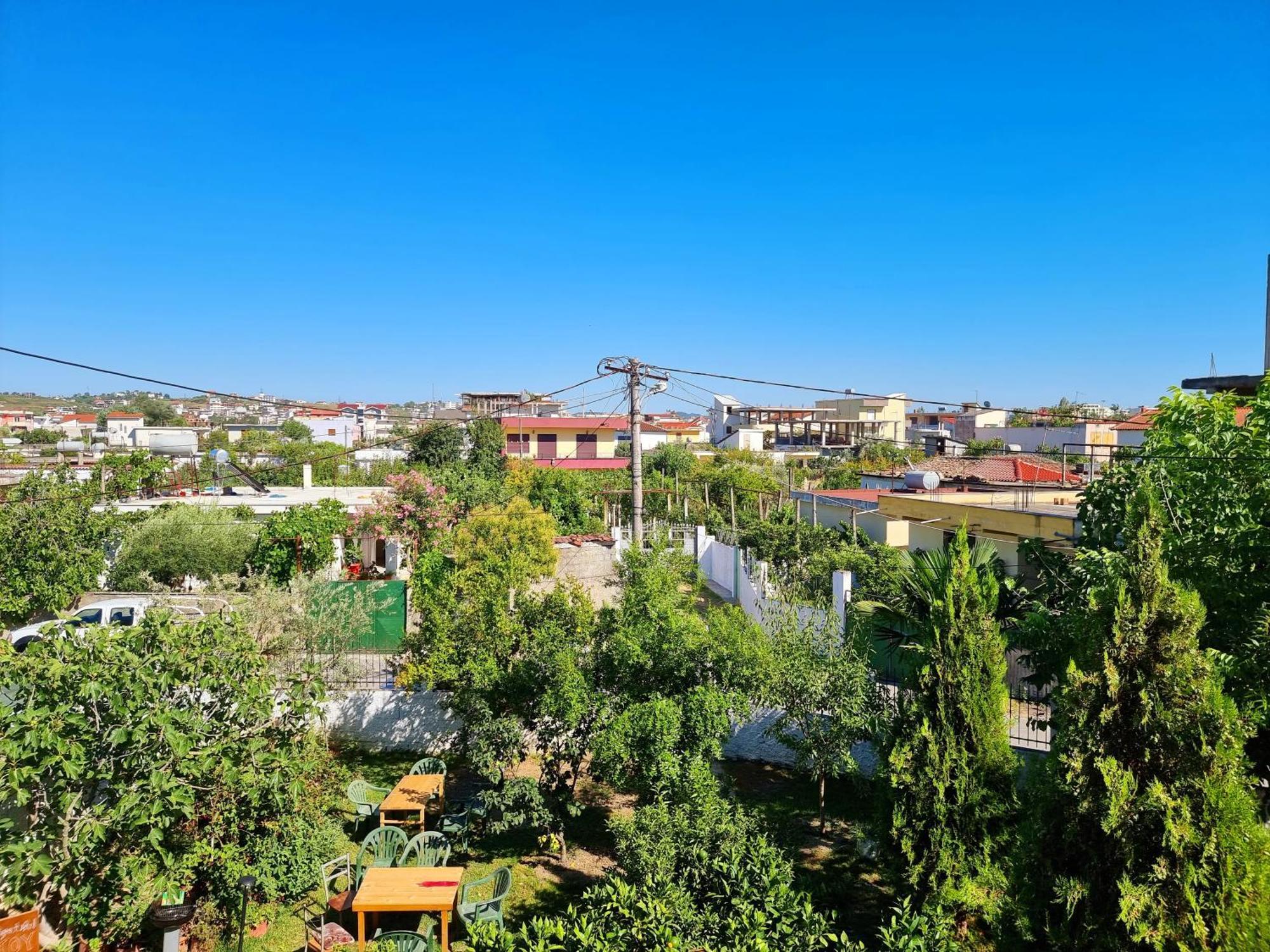 Guest House Vila Elezi Durrës 客房 照片